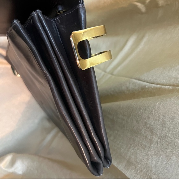 Vintage ‘70s Ferragamo Large Clutch Handbag - Picture 11 of 14